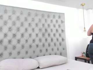 anette-cooper live cam profile