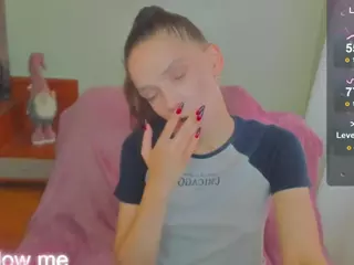 EmaGray's Live Sex Cam Show