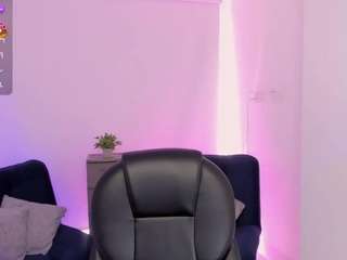 emilly-smith-1 webcam