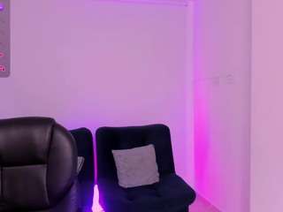 emilly-smith-1