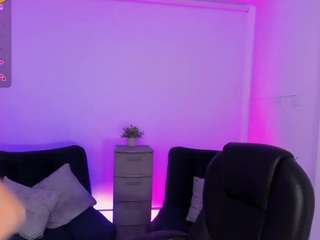 emilly-smith-1