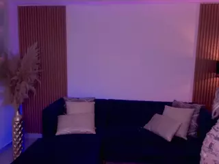 Emilly Smith♥'s Live Sex Cam Show