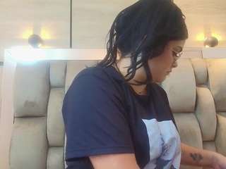  im-mou chat room