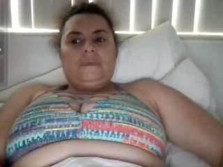 Mamihot live webcam show