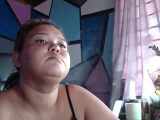 star-red-cams, female webcam model,  years old, on live webcam