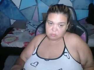 star-red-cams live cam profile