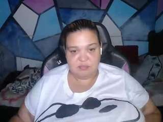 star-red-cams live cam profile