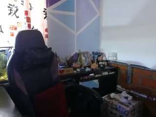 STAR-RED-CAMS live webcam show