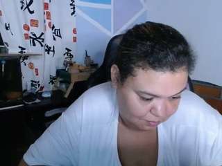 star-red-cams private show