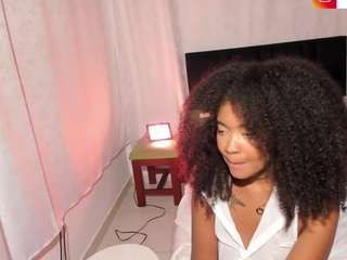 mariajulyana Live Webcam on CamSoda