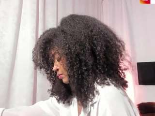 mariajulyana Tattoo live webcam