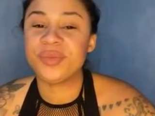 Live webcam model brittneyslidehoneyxo on Soda Cams