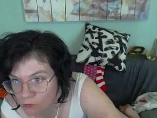 everlyrays Live Webcam on CamSoda