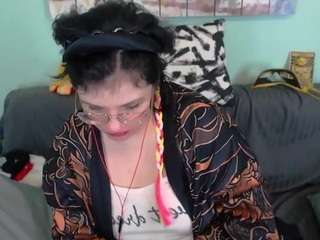 everlyrays from CamSoda is Freechat