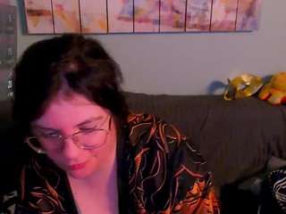 Live cam show with everlyrays