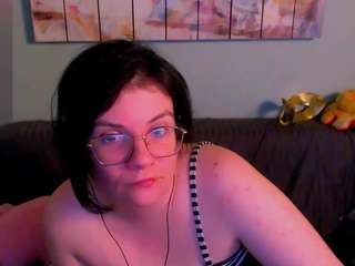 Live cam show with everlyrays