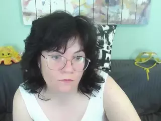 everlyrays's Live Sex Cam Show