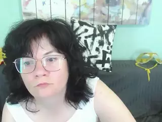 everlyrays's Live Sex Cam Show