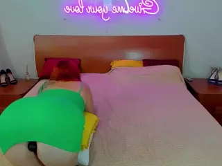 MagicEyesss's Live Sex Cam Show