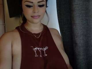 Live webcam model inocentekitty on Soda Cams