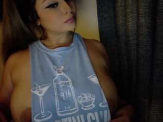 Inocente_kitty live cam