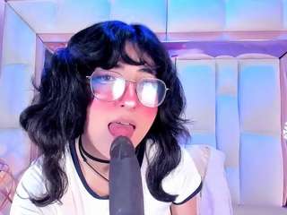 saramartini19 live cam profile