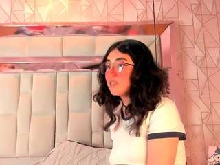 Sara Martini live cam preview