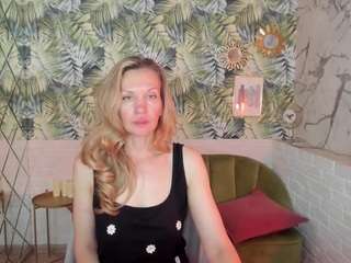 Live cam show with NancyGentle