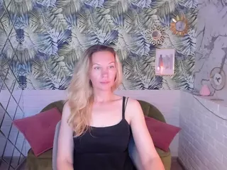 NancyGentle's Live Sex Cam Show