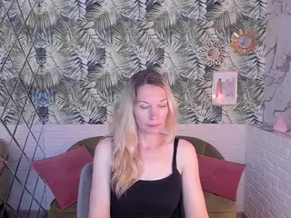 NancyGentle's Live Sex Cam Show