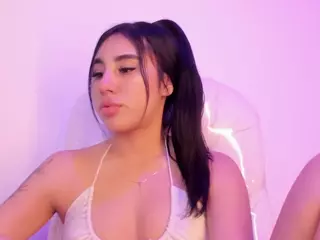 chanttall-1's Live Sex Cam Show