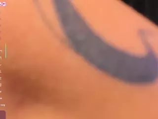 chanttall-1's Live Sex Cam Show