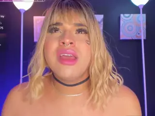 CrystalRambeau's Live Sex Cam Show