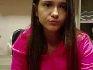 Emilydirty seksi chat