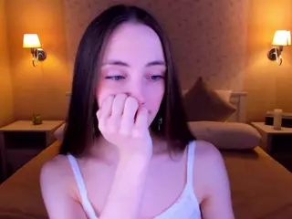 Lexi-Split's Live Sex Cam Show