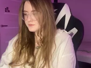 urcumgirlfriend's Live Sex Cam Show