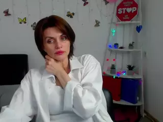 LisaTreds's Live Sex Cam Show