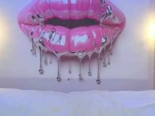 alettablack Live Webcam on CamSoda