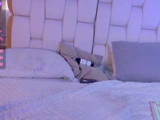valkiria-moore Live Webcam on CamSoda