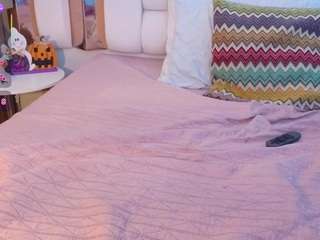 valkiria-moore Live Webcam on CamSoda