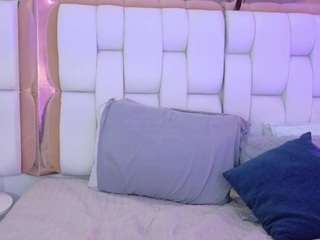 valkiria-moore from CamSoda is Freechat