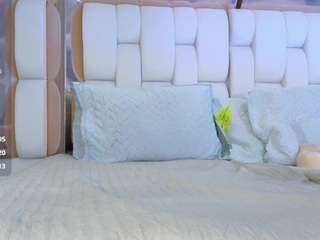 valkiria-moore webcam