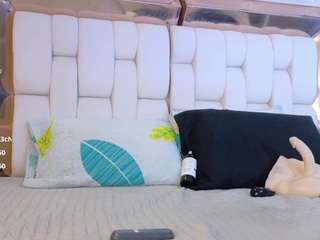 valkiria-moore webcam model