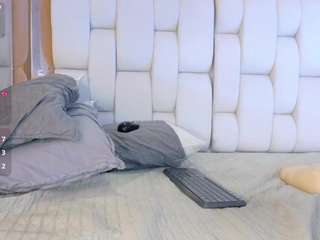 valkiria-moore webcam