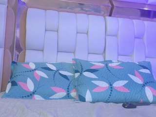 valkiria-moore webcam