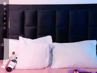 VALKIRIA's Live Sex Cam Show