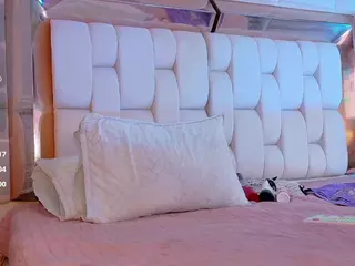 VALKIRIA's Live Sex Cam Show
