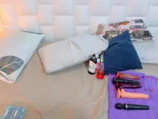 VALKIRIA's Live Sex Cam Show