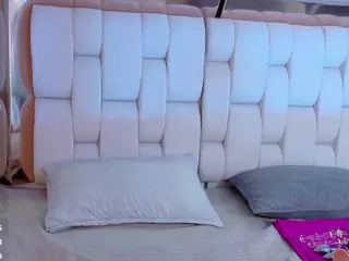 VALKIRIA's Live Sex Cam Show