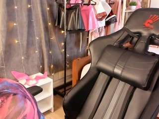 michelmomsen webcam model